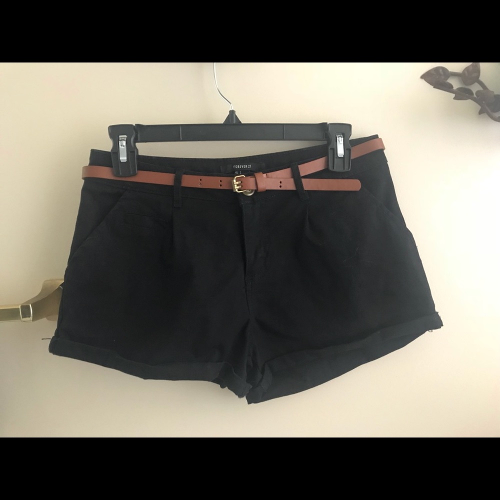 NWOT Forever 21 shorts!